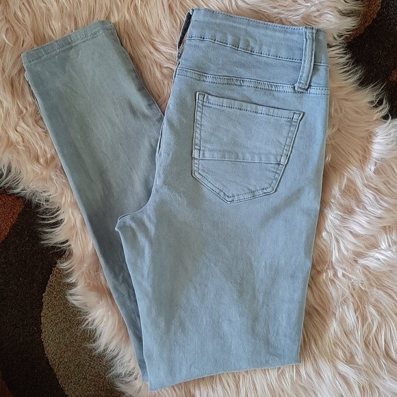 Skinny Stretch Jeans - Picture 2 of 9